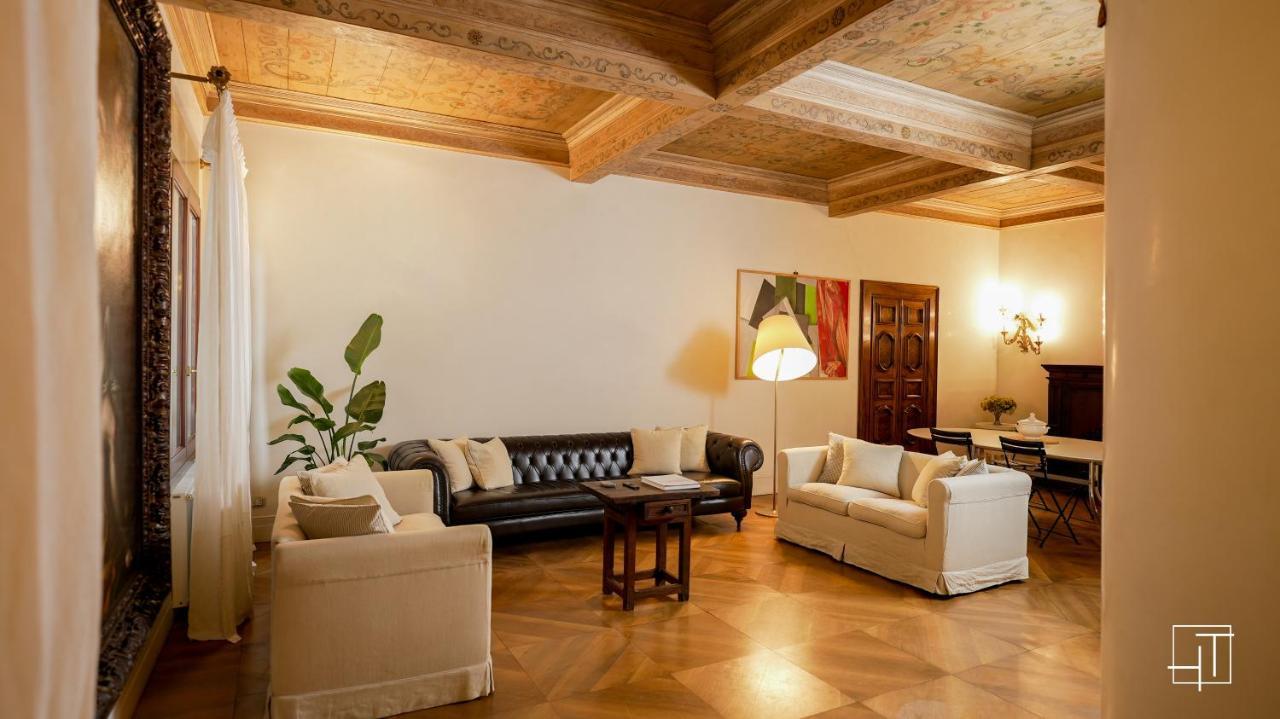 Ht - Casa Del Pittore In Piazza Delle Erbe ปาโดวา ภายนอก รูปภาพ