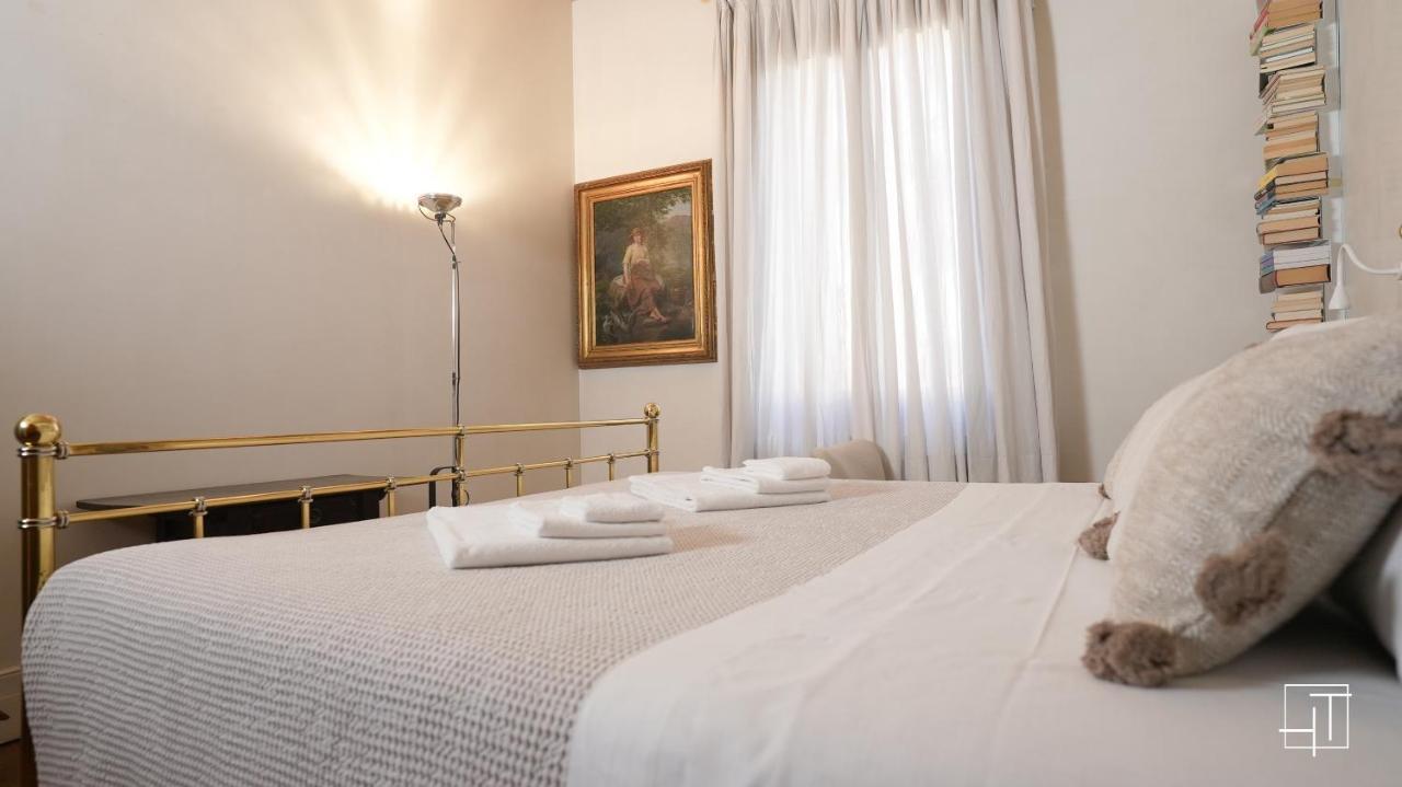 Ht - Casa Del Pittore In Piazza Delle Erbe ปาโดวา ภายนอก รูปภาพ