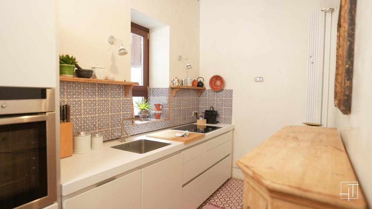 Ht - Casa Del Pittore In Piazza Delle Erbe ปาโดวา ภายนอก รูปภาพ